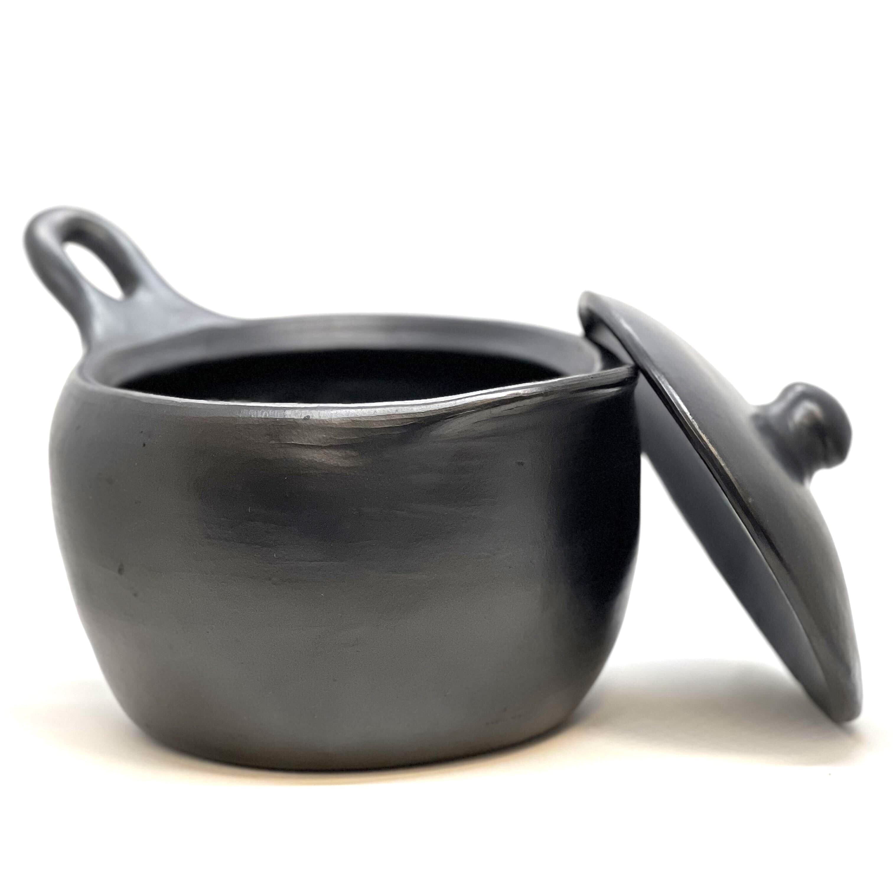 Chamba Cookware Authentic Chamba Sauce Pan w/ Cover - Elegant, Versatile All-Natural Black Clay Pot w/ Handle for Slow, Even Cooking of Veggies, Rice and More - Stovetop & Oven Safe - Handmade in Colombia