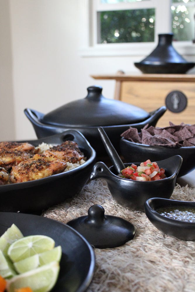 Chamba Cookware Authentic Chamba Tagine - Elegant, All-Natural Black Clay Pan for Braising, Baking and Serving Stews and More - Distinctive Shape Keeps Food Moist - Stovetop & Oven Safe – Handmade in Colombia