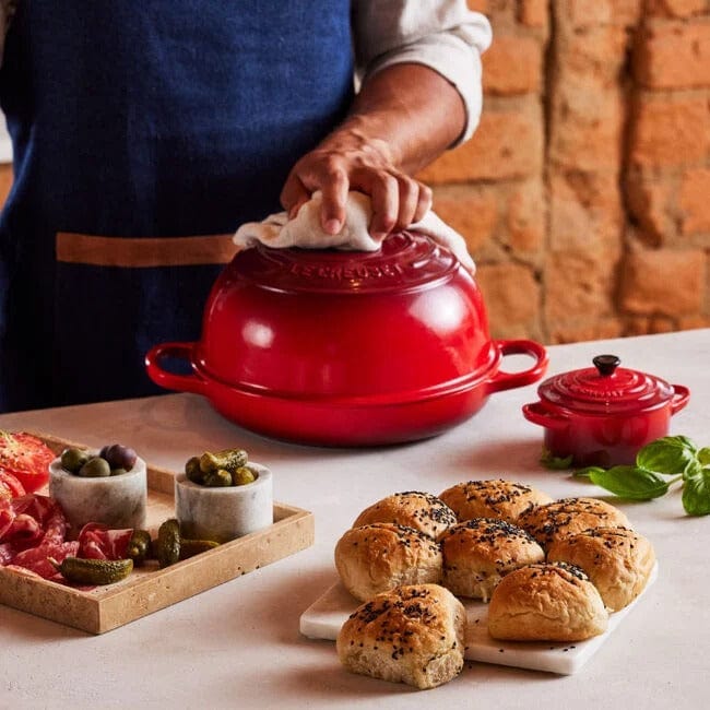 Bakeware Le Creuset Bread Oven 9.5"