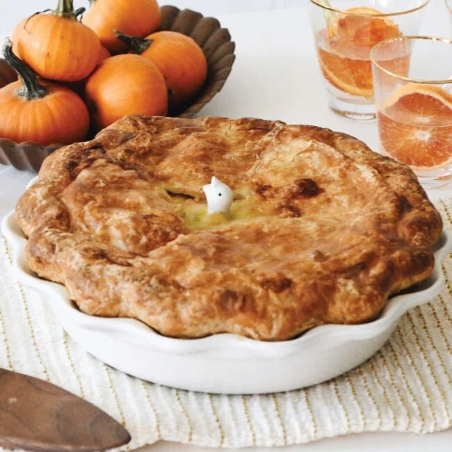 Bakeware Le Creuset Heritage Pie Dish & Fluted Loaf Pan Set - White