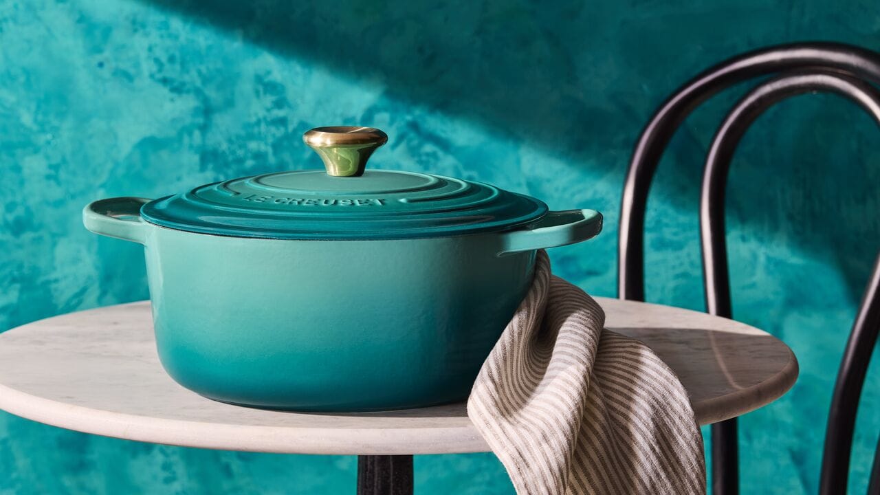 Cookware Le Creuset Signature Round Dutch Oven - 5.5 qt., Riviera