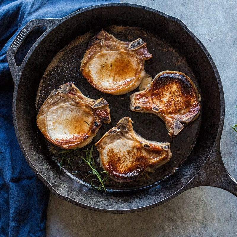 Cookware Lodge Classic Cast Iron Skillets - Multiple Sizes
