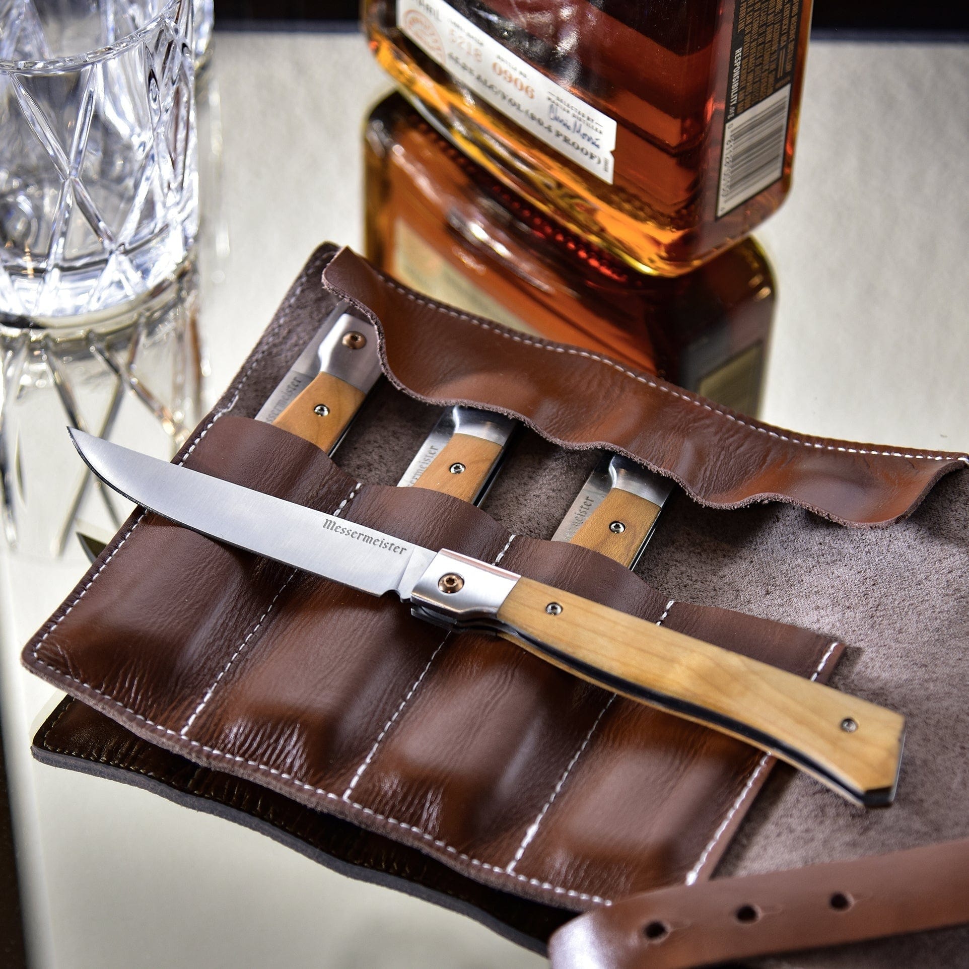 Cutlery Messermeister Folding Steak Knife Set (4) in Leather Roll