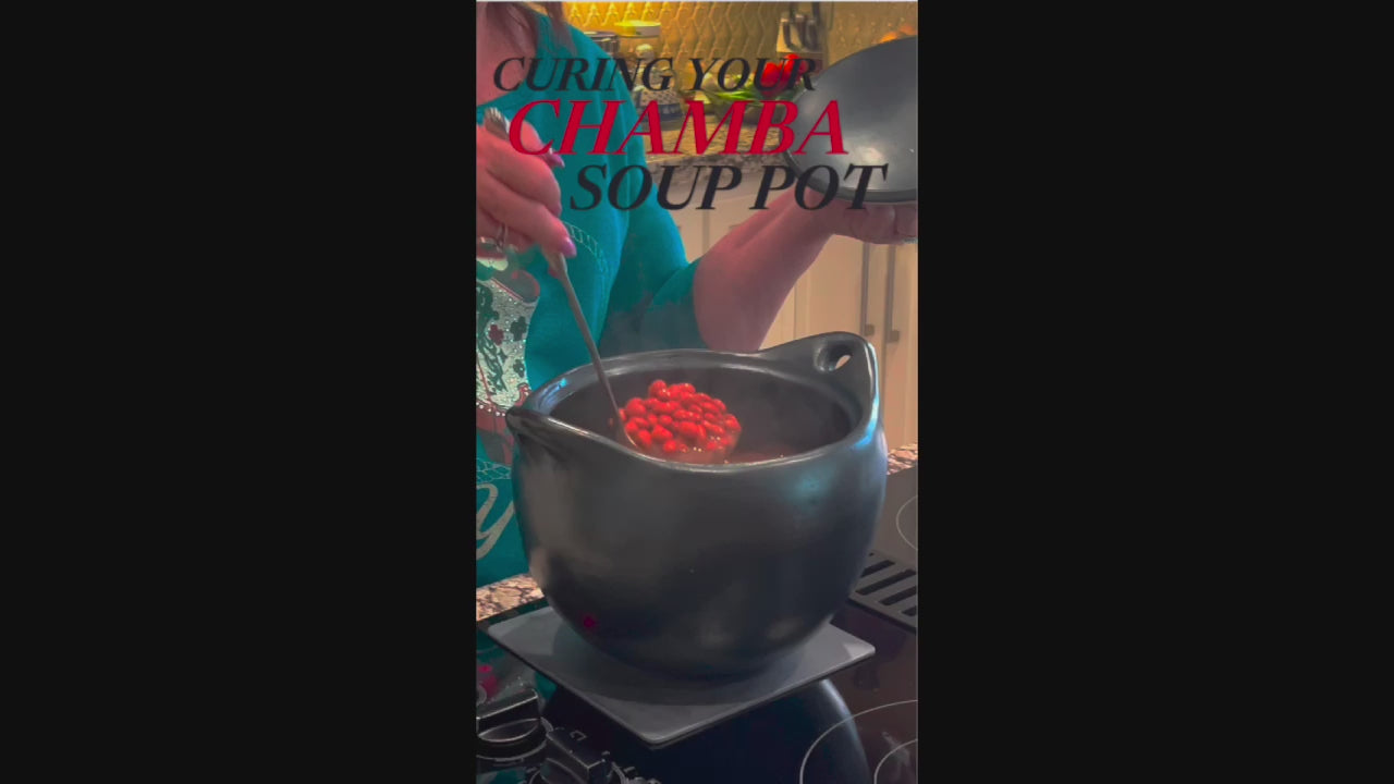 Load video: Authentic Chamba Soup &amp; Bean Pot - Elegant, All-Natural Black Clay Pot with Cover for Slow, Even Cooking - Stovetop &amp; Oven Safe - Handmade in Colombia