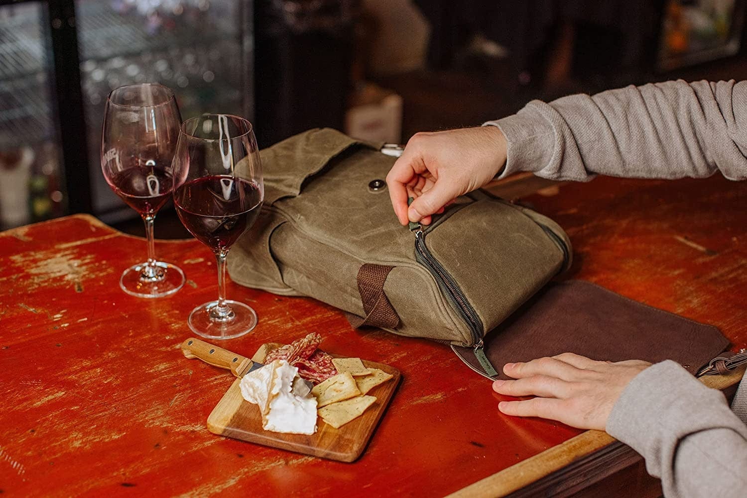 Travel & Storage Insulated Wine & Cheese Cooler Bag 2 Bottle