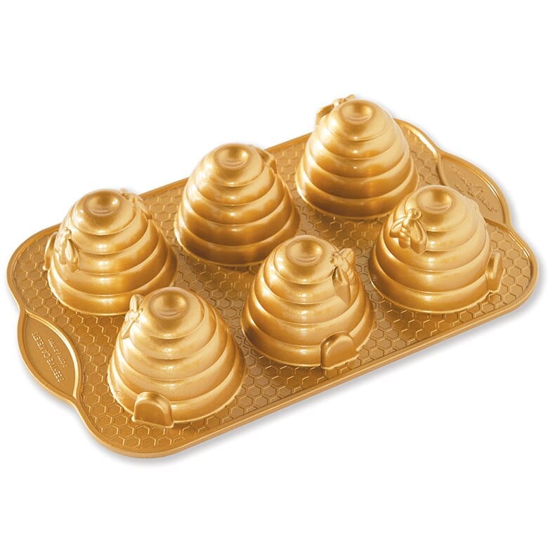 Bakeware Nordic Ware Beehive Cakelet Pan