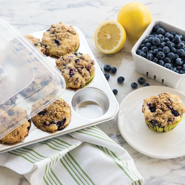 Bakeware Nordicware Muffin Pan with Lid