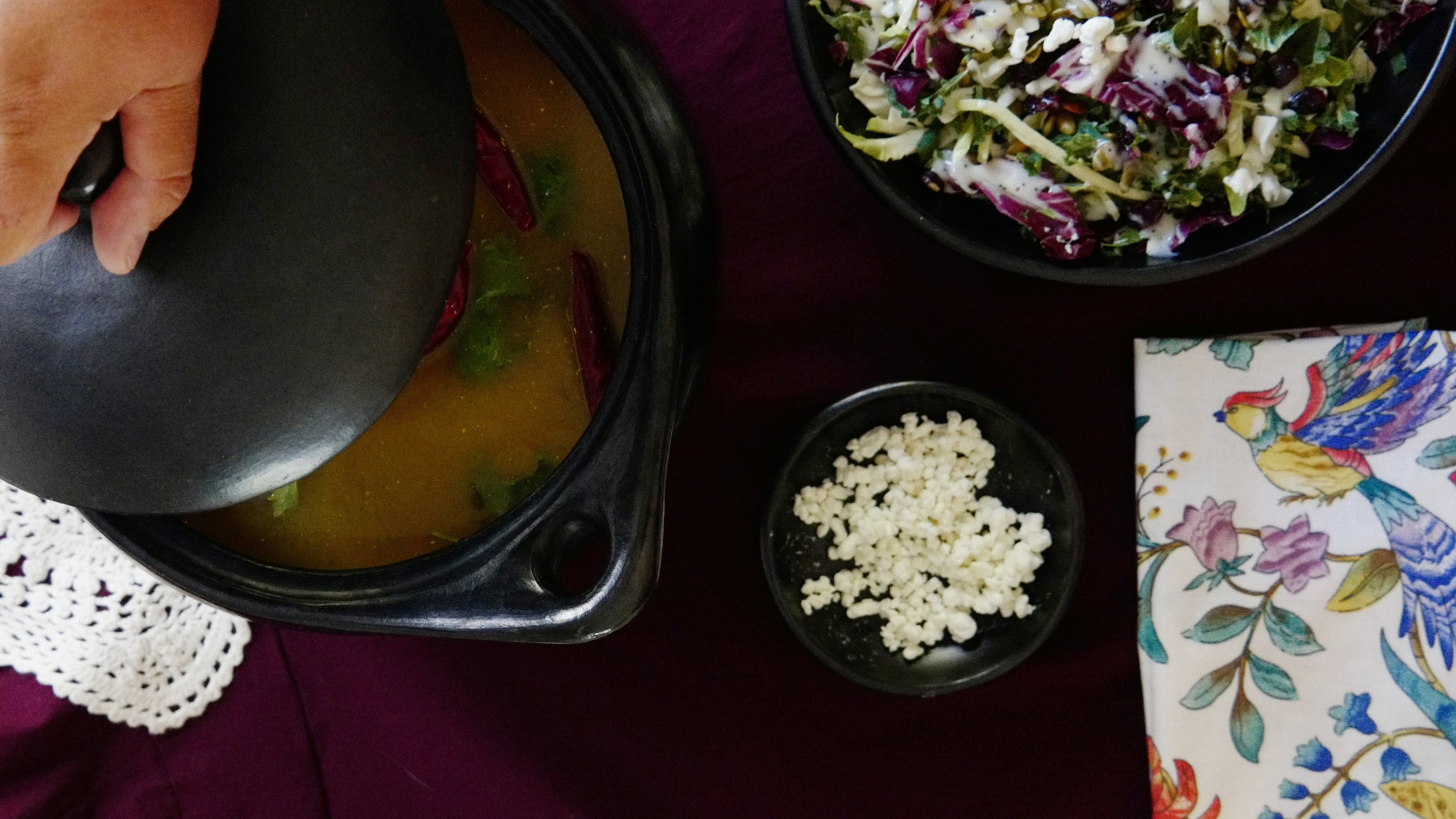 Chamba Cookware Authentic Chamba Soup & Bean Pot - Elegant, All-Natural Black Clay Pot with Cover for Slow, Even Cooking - Stovetop & Oven Safe - Handmade in Colombia